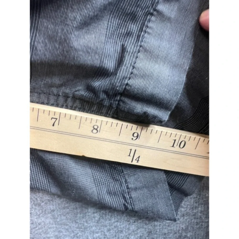The North Face Plaid Chino Shorts Mens Size 38 Gray
